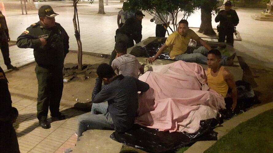 En las calles de Cúcuta duermen los venezolanos huyendo de su país. Foto: Policía Metropolitana de Cúcuta