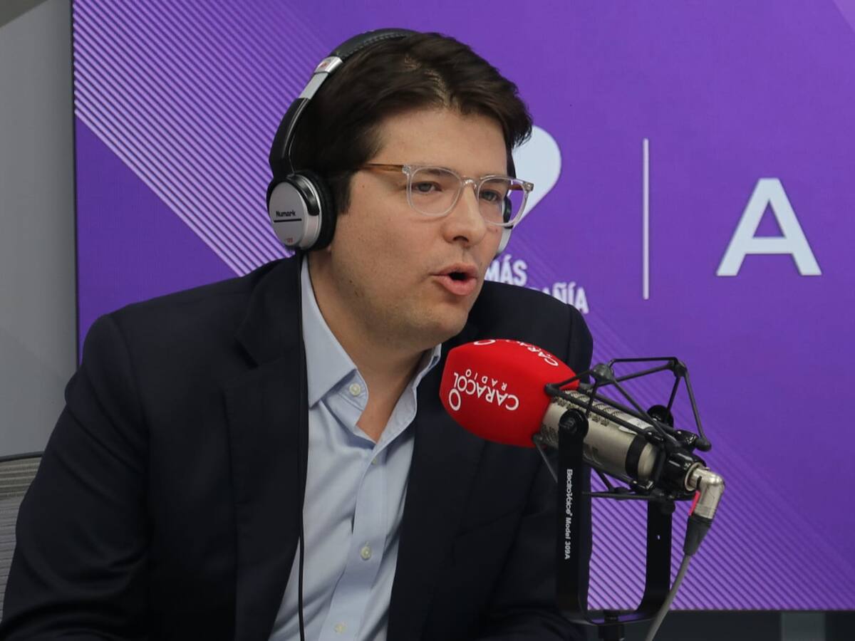 Miguel Uribe responde a polémica por encuesta presidencial