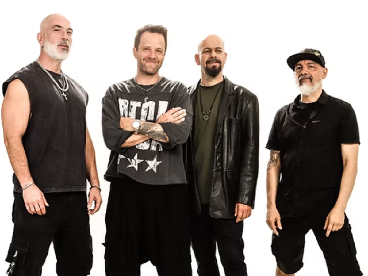 XMOSIS: Se reúnen los fundadores de una de las bandas más legendarias del rock