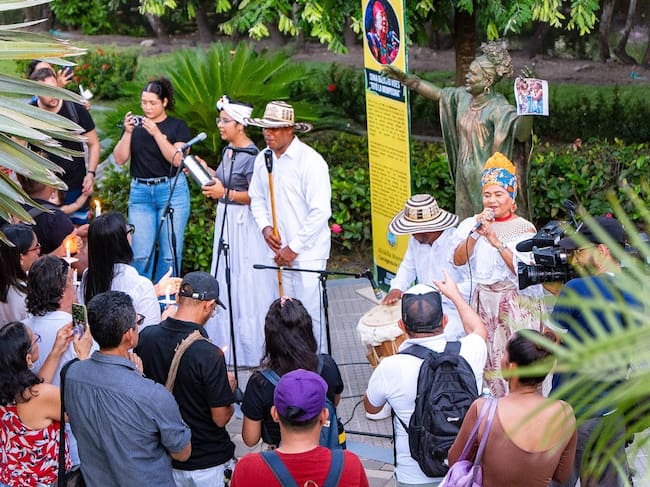 Homenaje a Totó La Momposina. // Alcaldía de Cartagena