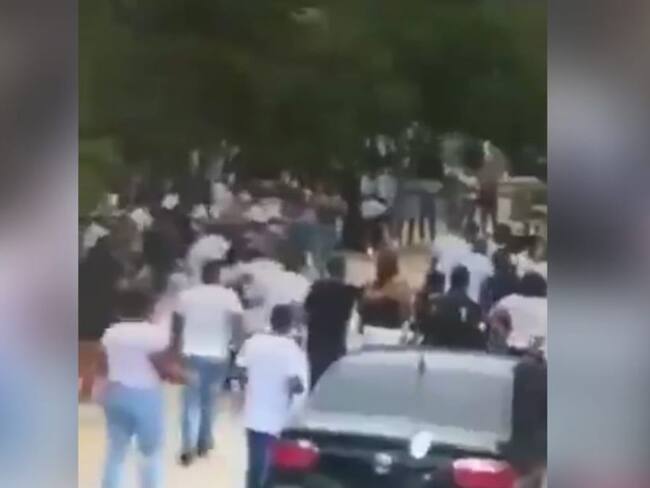 Sepelio masivo con música en la cuarentena en Barranquilla