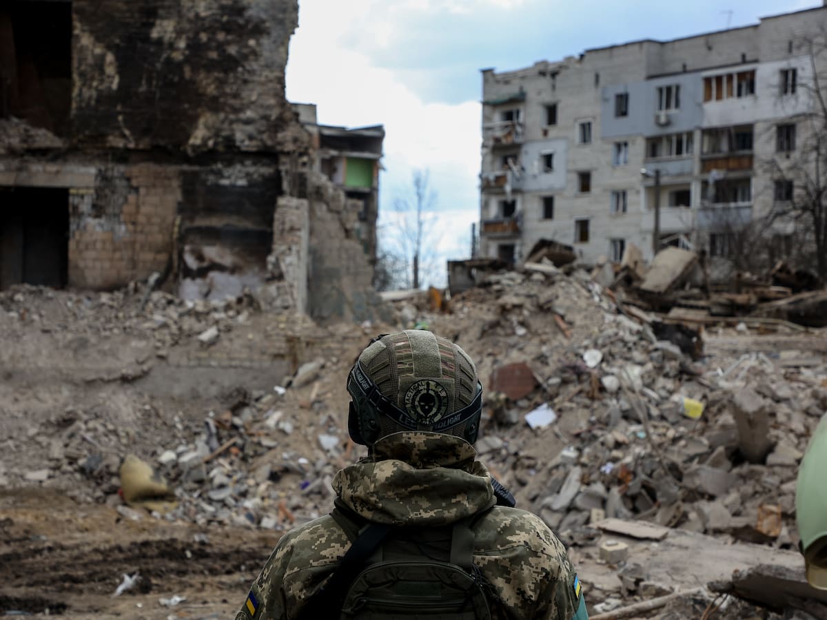 ¿Por qué se podría pensar que Ucrania comenzó el conflicto con Rusia? Excoronel suizo explica