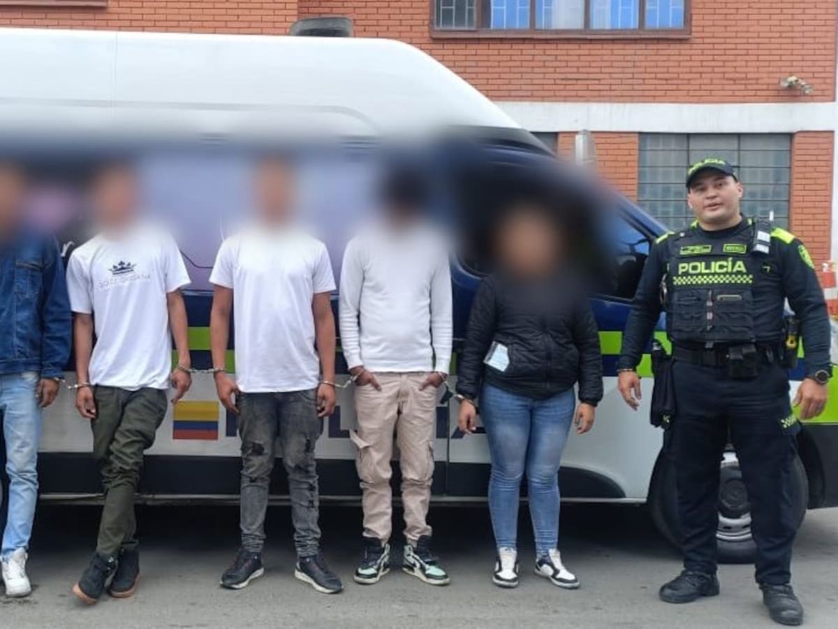 Fueron capturados ladrones de Transmilenio de la Av. Jiménez: Golpeaban a sus víctimas para robarlos