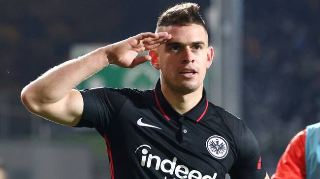 Rafael Santos Borré y el Frankfurt tiene la mejor opción para clasificar líderes de su grupo.