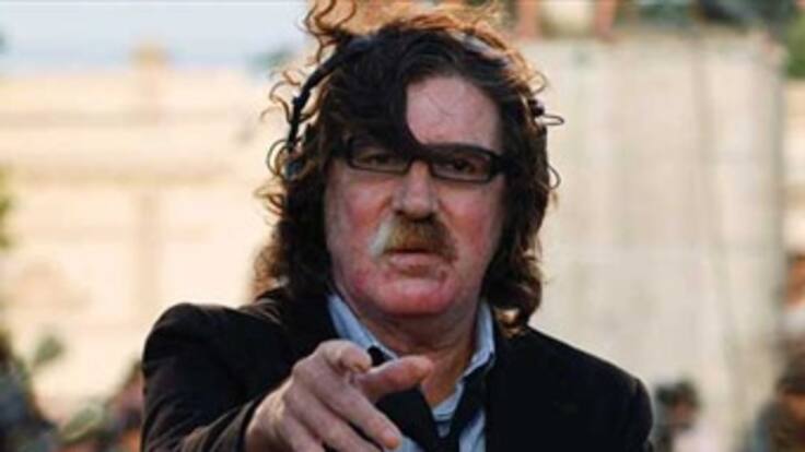 Dan de alta a Charly García