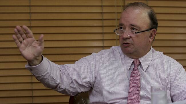 Ministro de Defensa, Luis Carlos Villegas