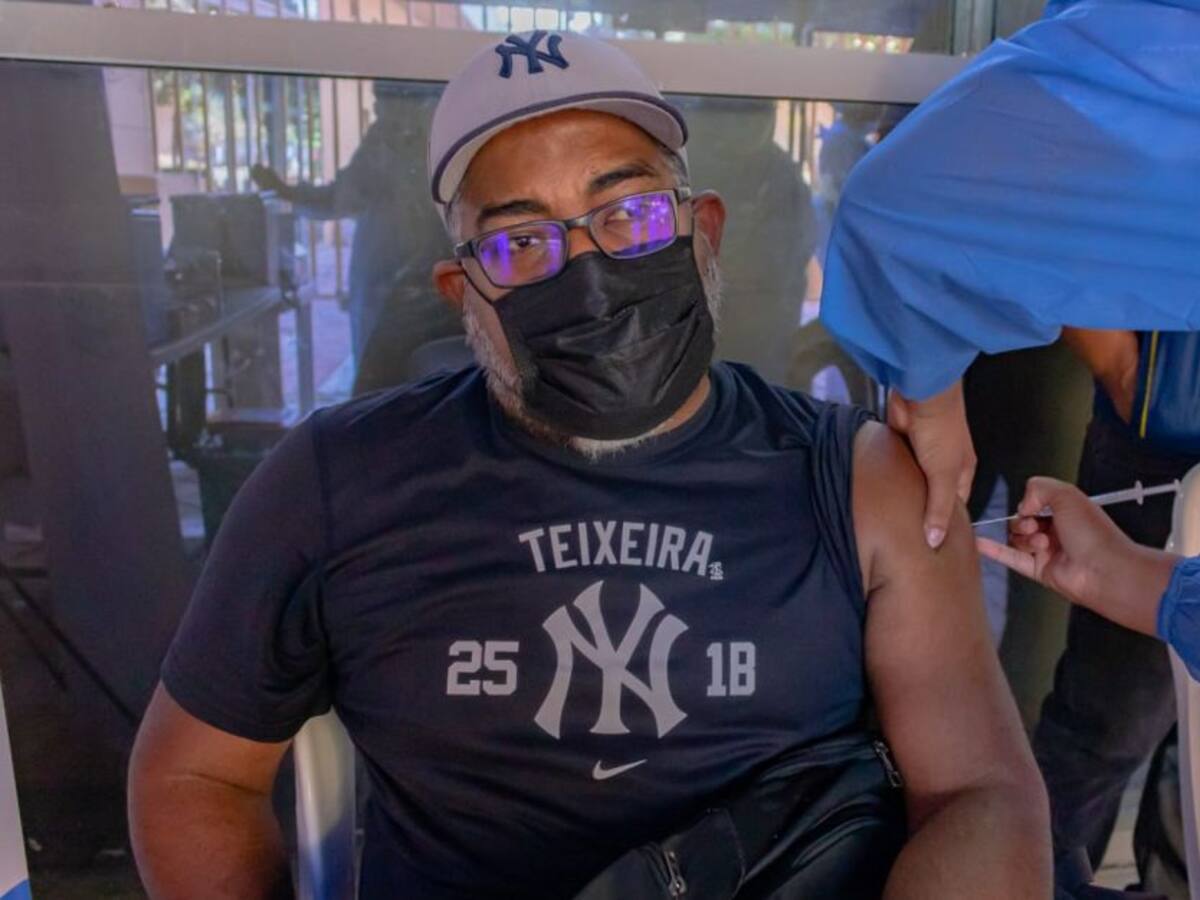 Más de 600 dosis aplicadas en primer día de jornada extendida de vacunación