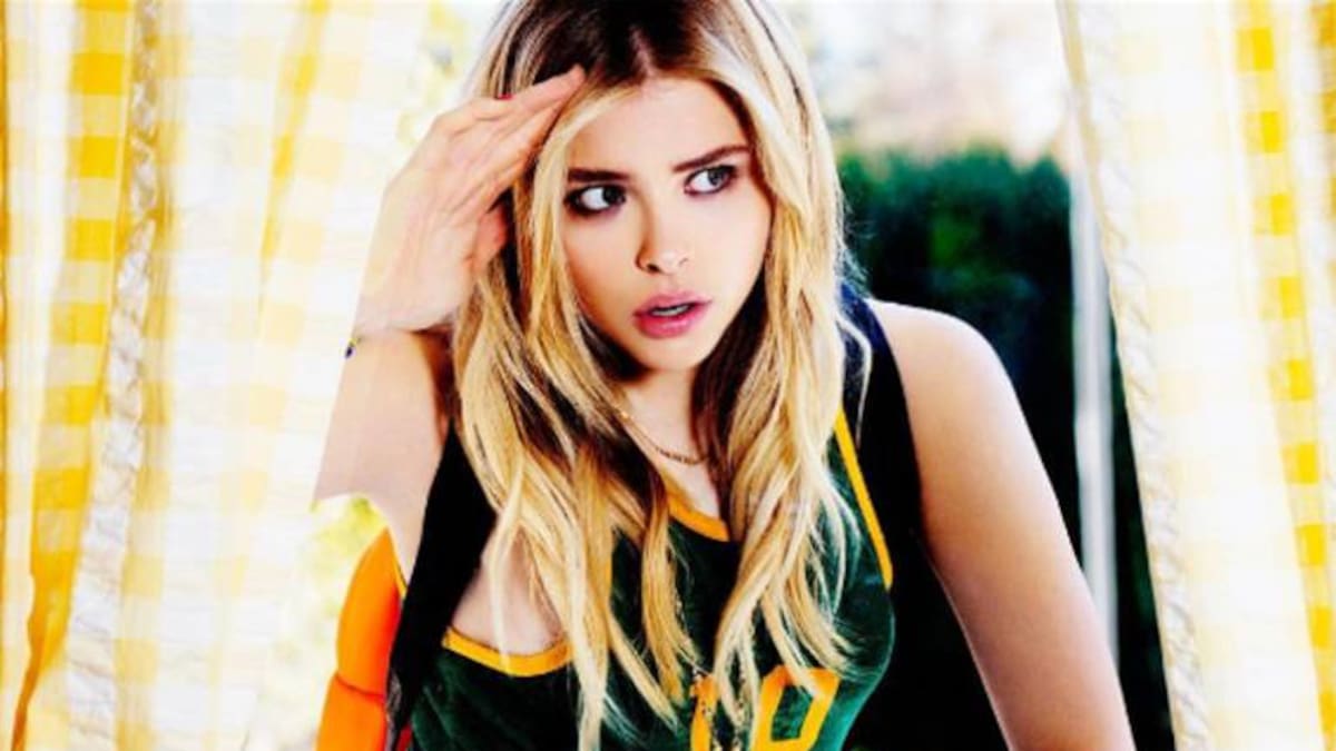 Chloë Moretz quería un aumento de pecho en su adolescencia