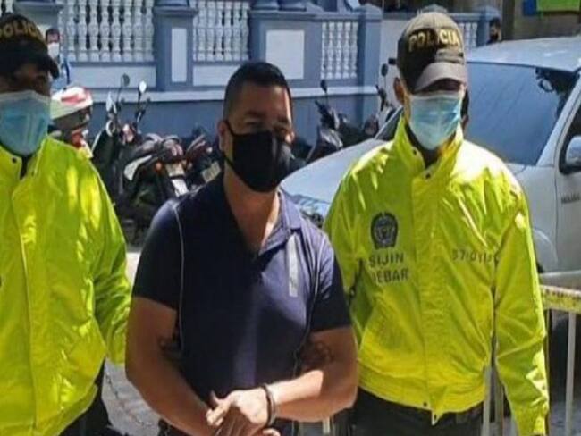 Víctor Altamar cuando era trasladado a la URI de la Fiscalía.