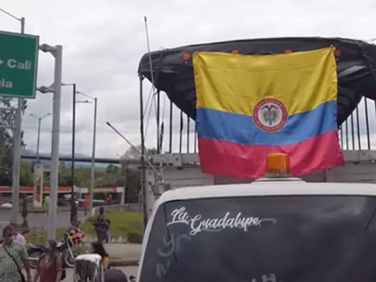 No hubo acuerdo con camioneros; Gobierno pide desbloquear La Línea