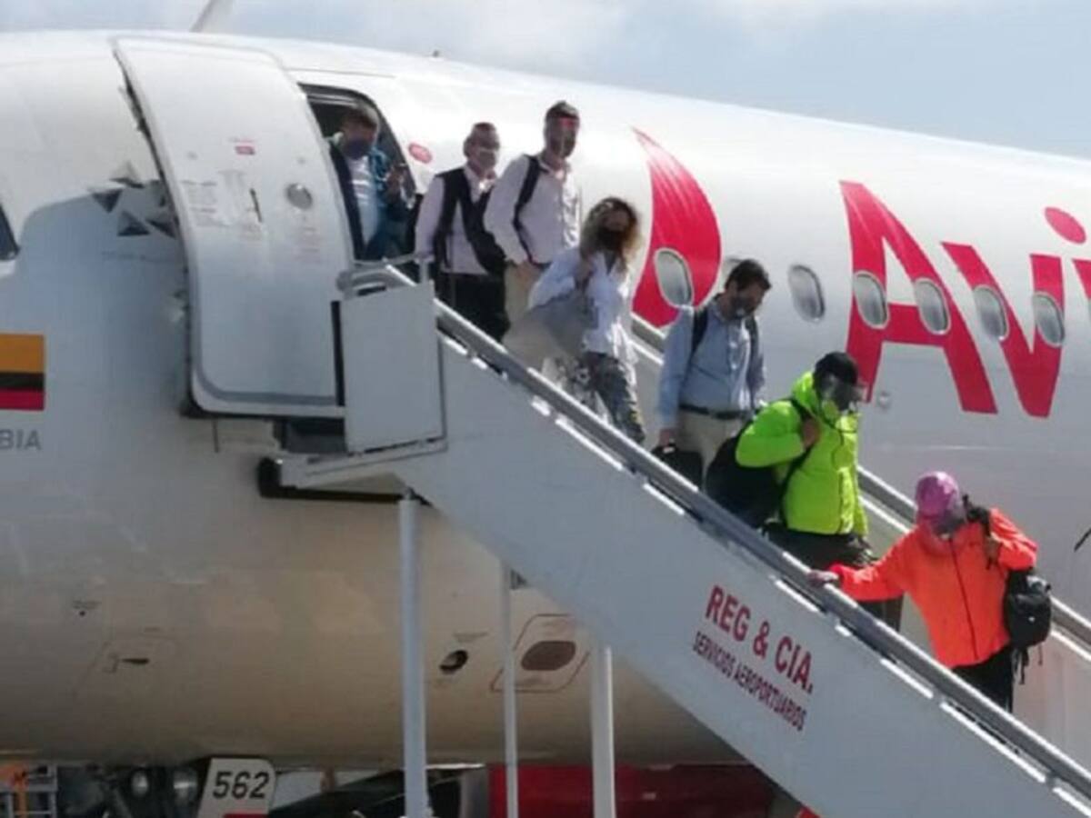 Aterrizó primer vuelo en la reapertura del Aeropuerto de Cartagena