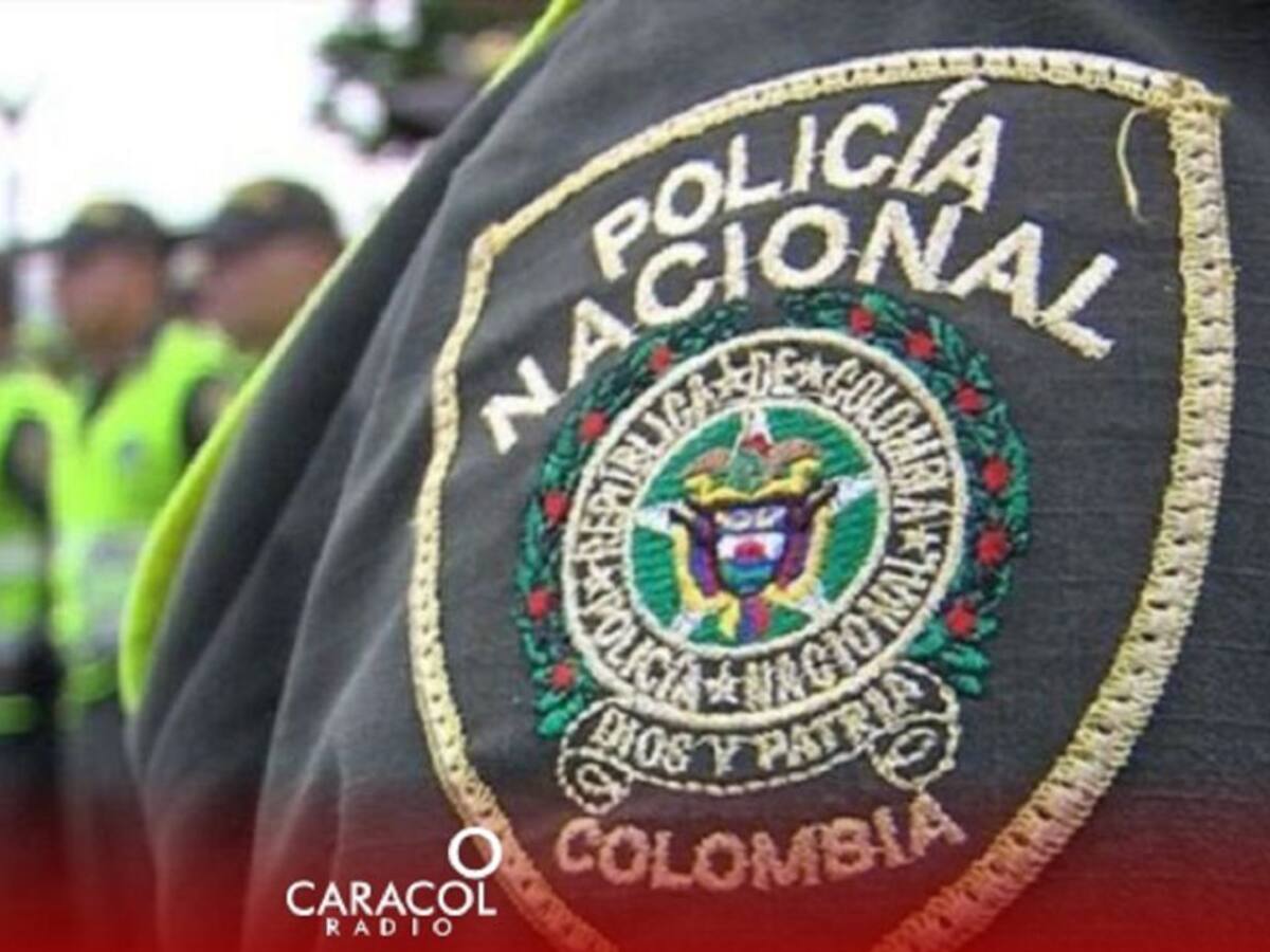 Dos policías heridos deja tiroteo con supuestos miembros del Clan del Golfo