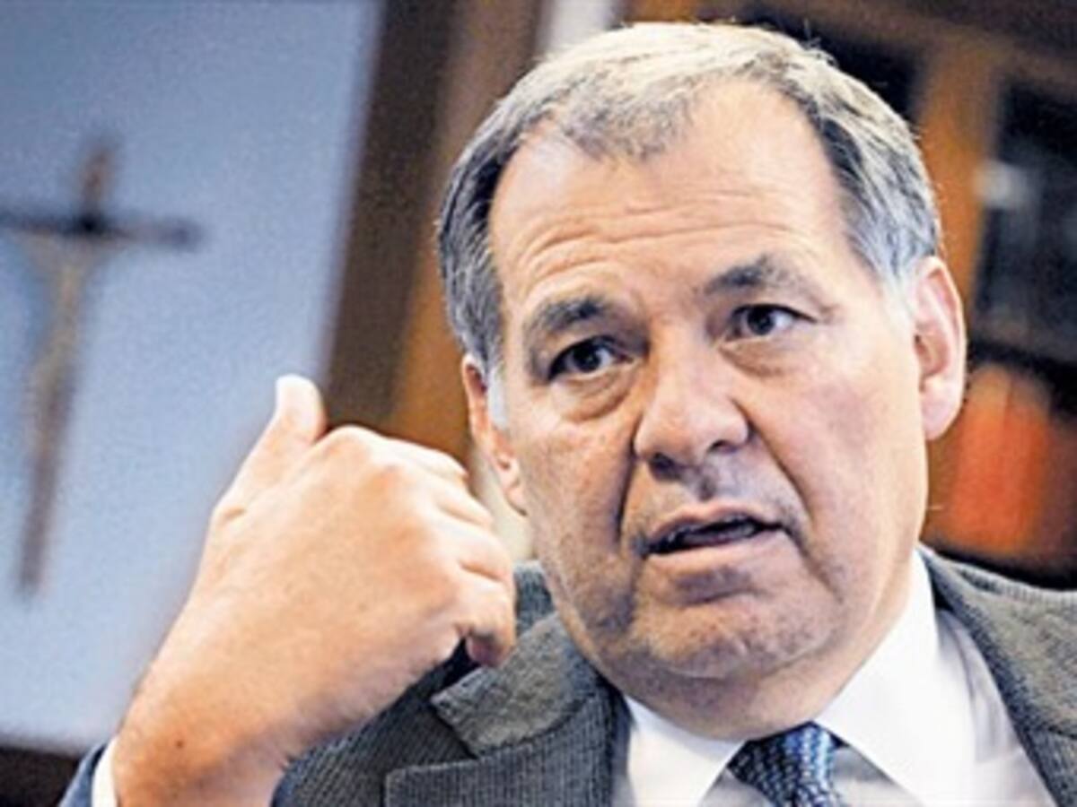 Iglesia respalda reelección del procurador Ordóñez