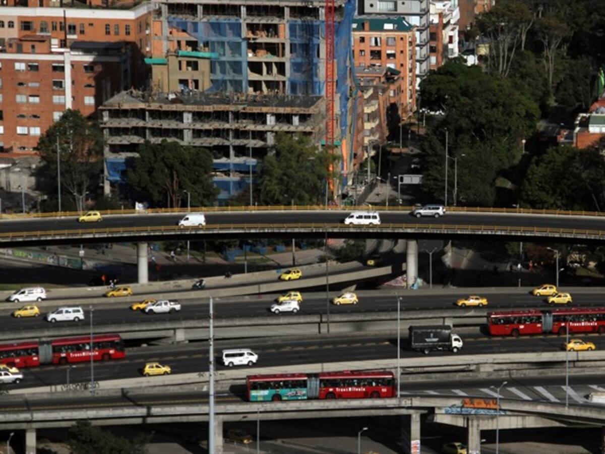 Medidas por alerta amarilla en Bogotá se levantarán tan pronto mejore la calidad del aire