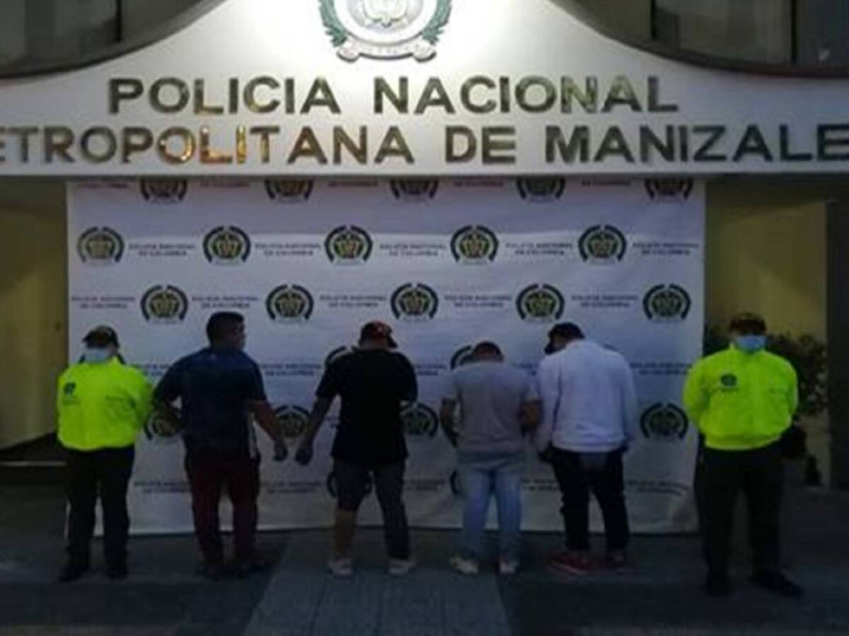 Por estafa fueron capturados cuatro hombres conocidos como Los Caleños