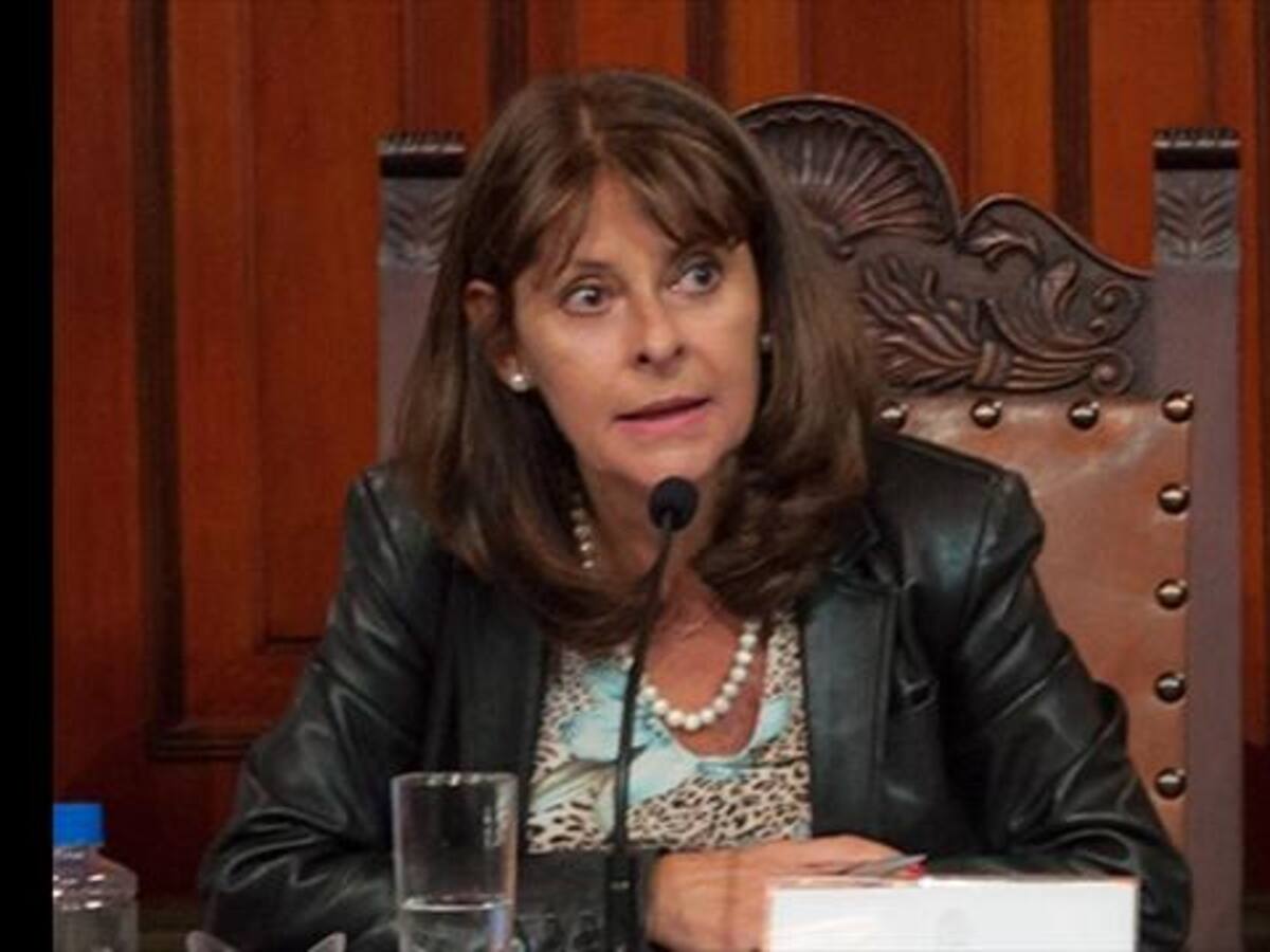 Martha Lucía Ramírez no descarta ni desecha ser candidata en Bogotá