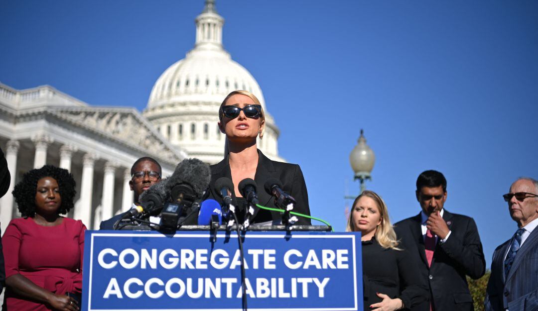 Paris Hilton pide a EE.UU. reformar internados para "adolescentes problema"