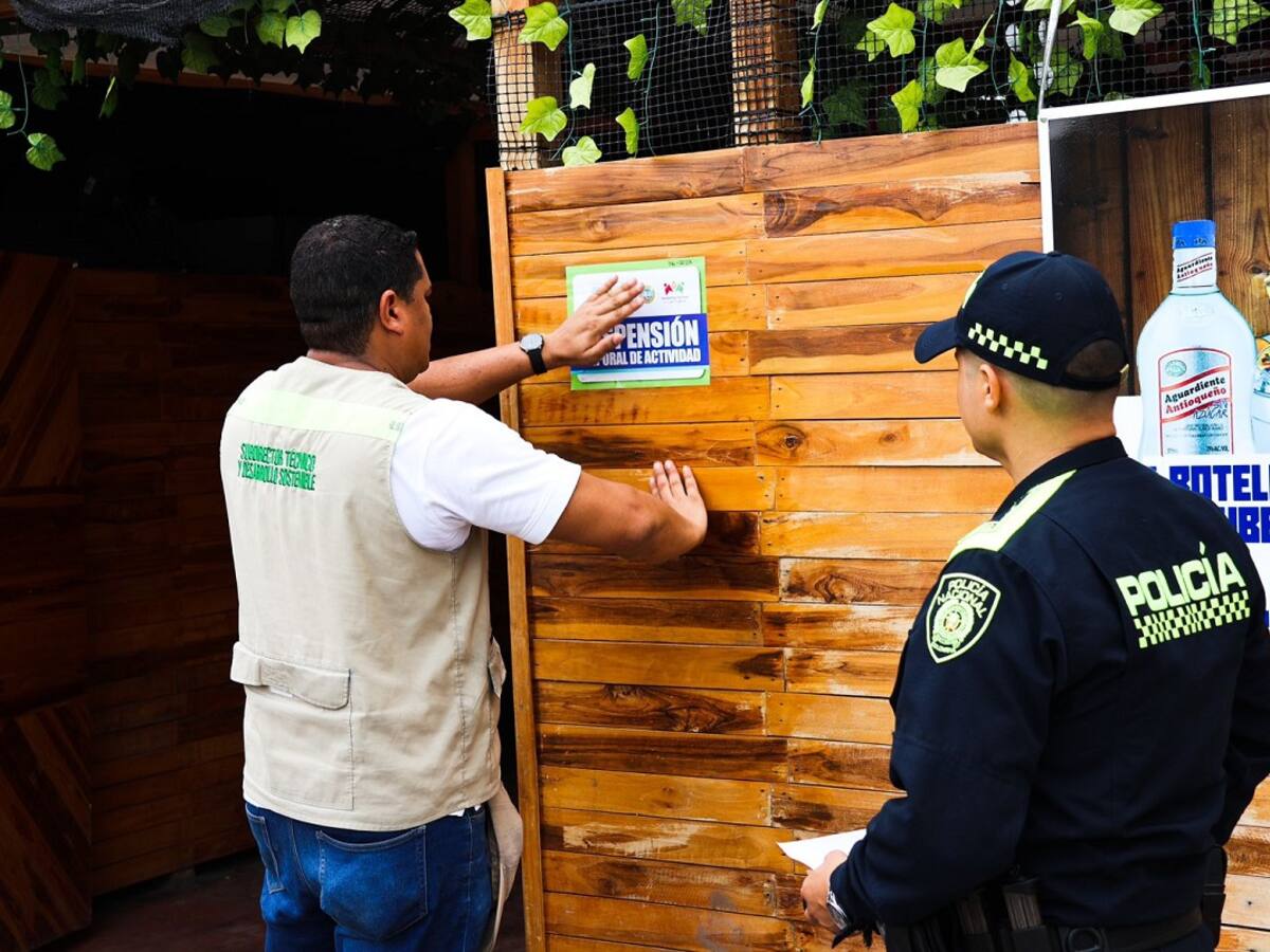 ¡Otra vez! Distrito sanciona a establecimientos nocturnos de la bomba El Amparo