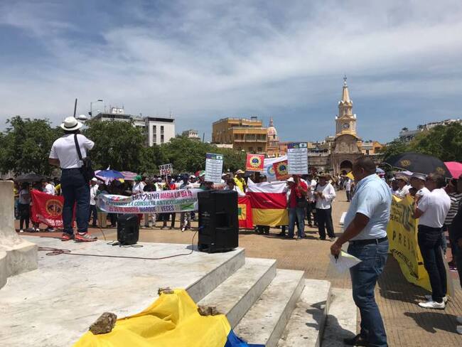 En Cartagena marcharon contra los Gobiernos Santos y Duque