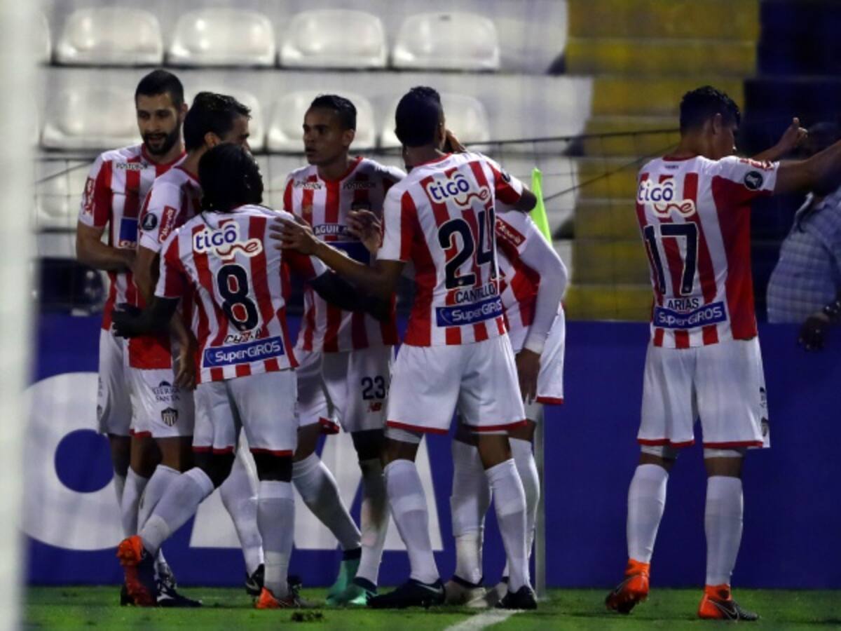 Junior revive en el grupo H tras ganar de visitante al Alianza Lima