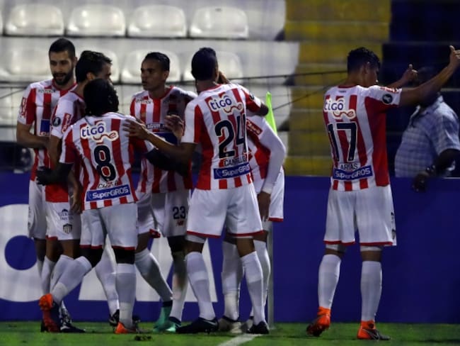 Junior revive en el grupo H tras ganar de visitante al Alianza Lima