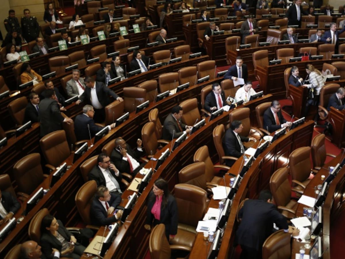 Finaliza el trámite del acto legislativo para la paz en el Congreso