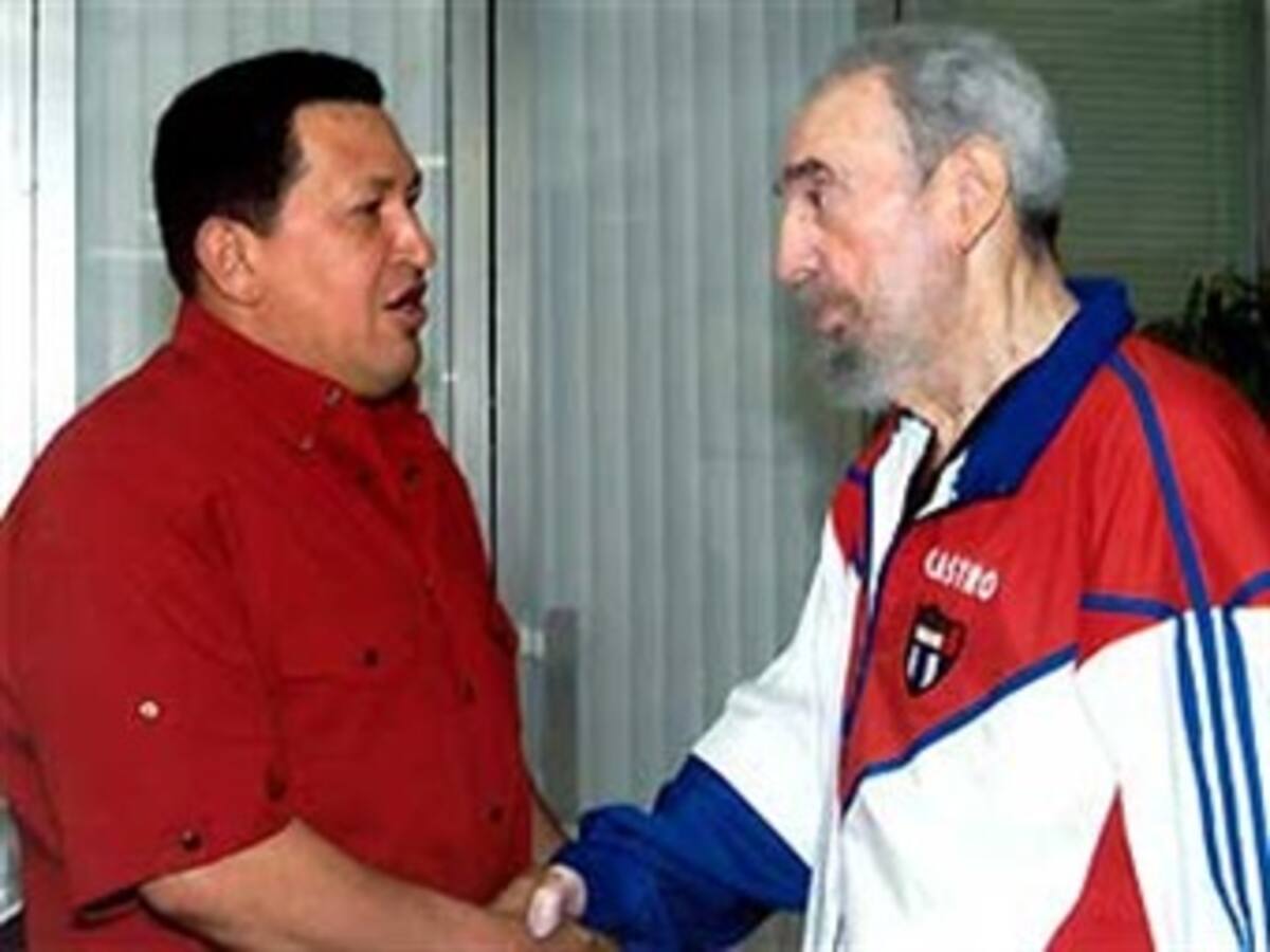 Fidel Castro compara a Hugo Chávez con Bolívar y asegura que ganará el referendo