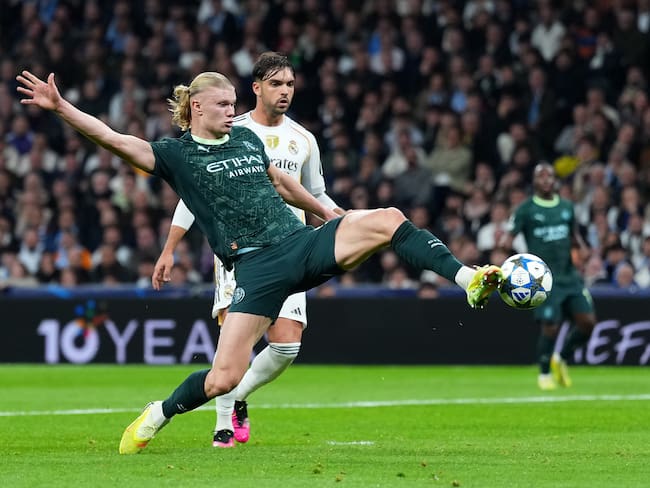 Erling Haaland jugador de Manchester City en UEFA Champions League 2025/26 ante el Real Madrid / Getty Images