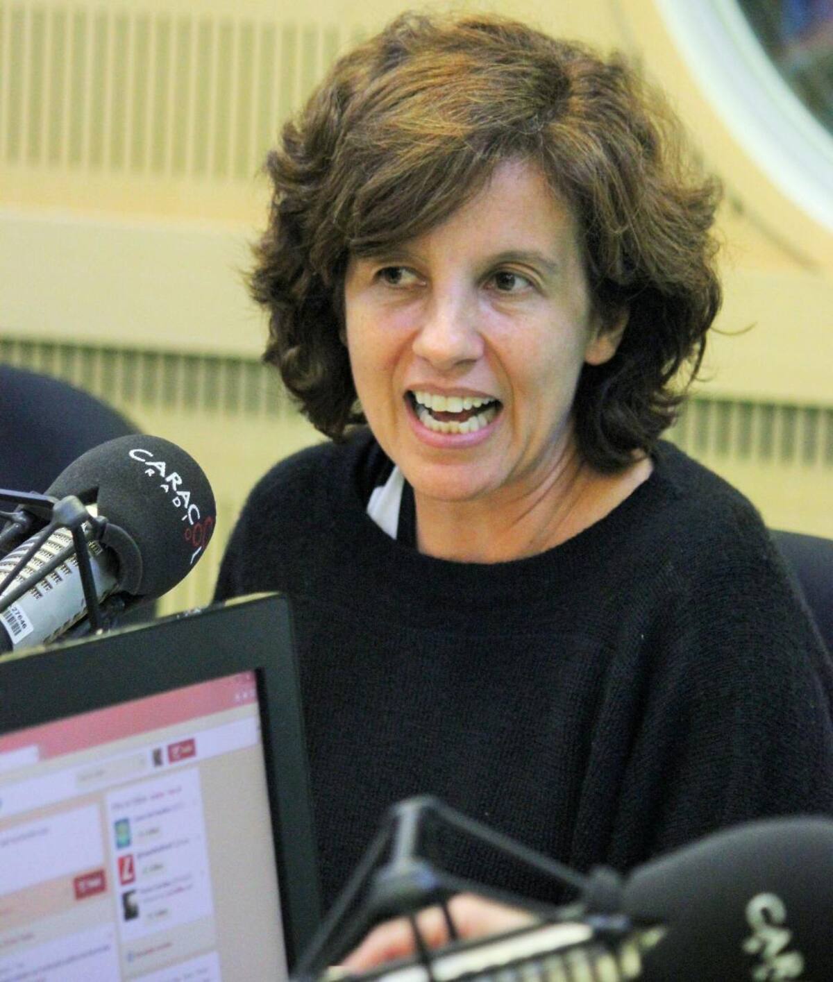 Juanita León