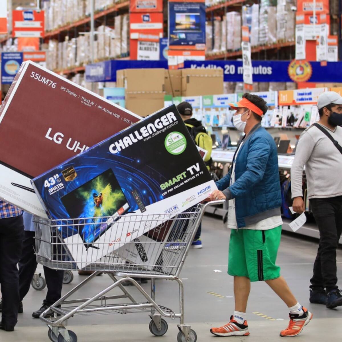 En Duitama más de dos mil establecimientos participan en el día sin IVA