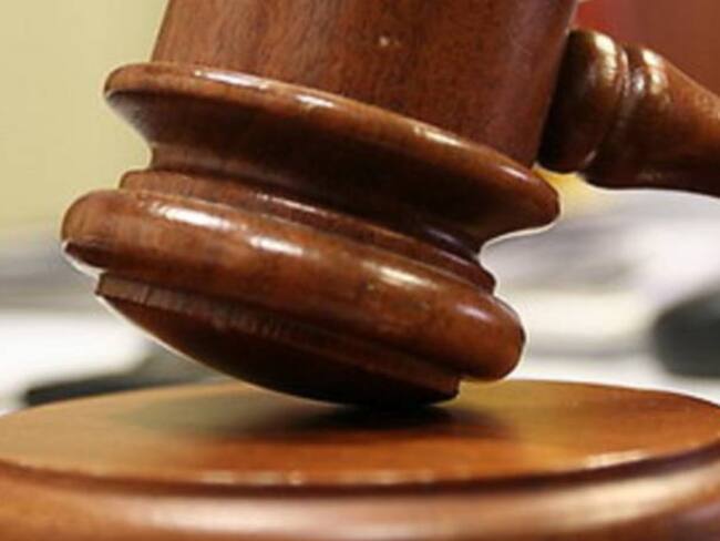 Estado le gana millonaria demanda a 75.000 estafados en pirámides