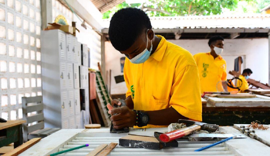 La meta del proyecto es formar a 140 jóvenes que se sumarían a los 6 mil egresados de la Escuela Taller Cartagena de Indias.