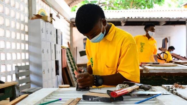 La meta del proyecto es formar a 140 jóvenes que se sumarían a los 6 mil egresados de la Escuela Taller Cartagena de Indias.