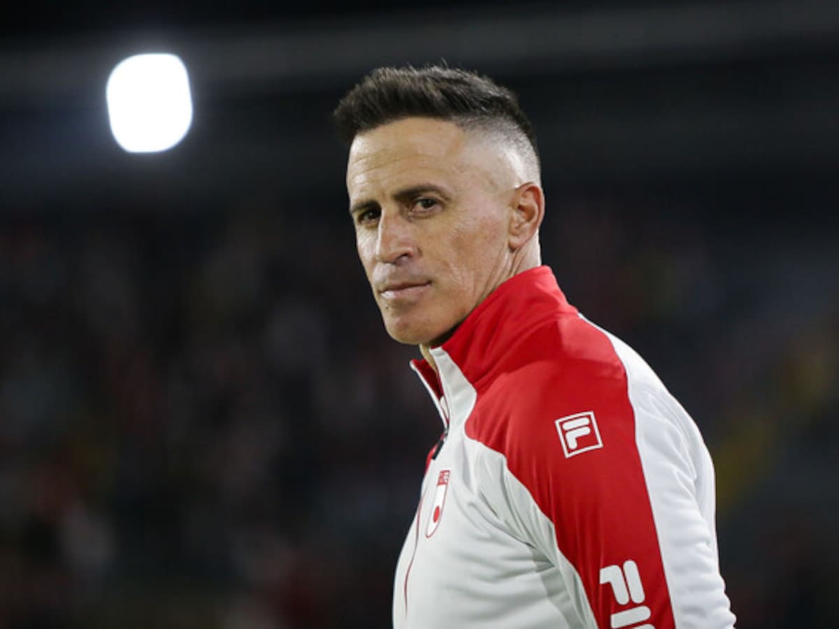 Barrida en Santa Fe: Estos son los jugadores que saldrían del equipo para el próximo año