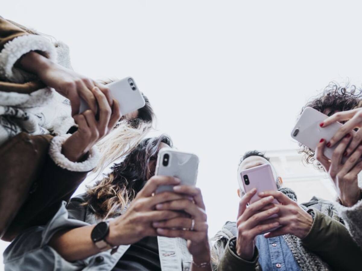 Reunión de Duque y Uribe con taxistas habría sido clave para suspender Uber