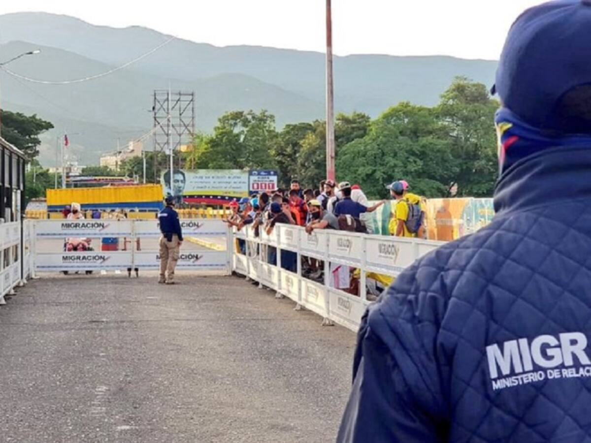 40.000 venezolanos quedaron varados en Colombia por el cierre de frontera