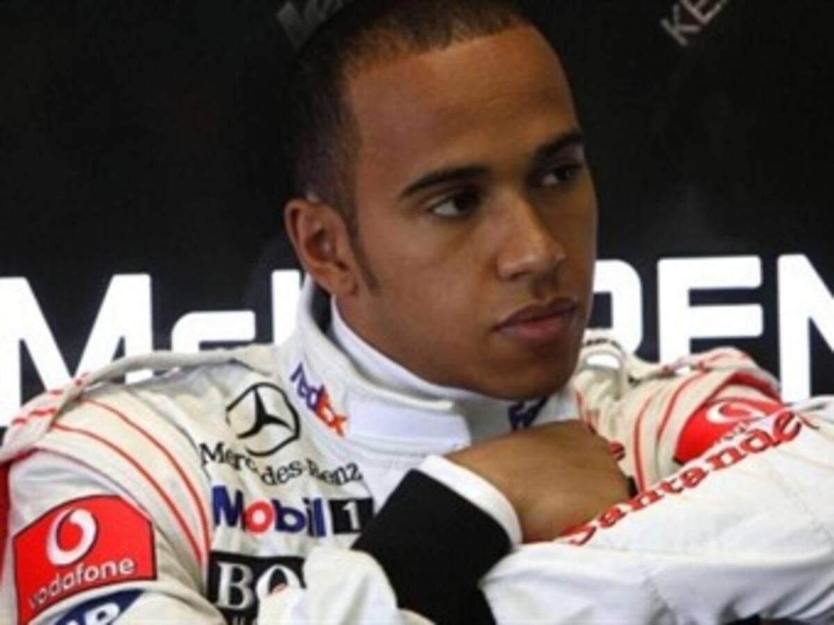 Lewis Hamilton reemplazará a Michael Schumacher en Mercedes a partir de 2013