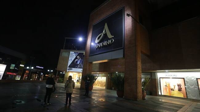El atentado al centro comercial Andino, ocurrido el 17 de junio de 2017 dejó tres mujeres muertas y varias personas quedaron heridas. Foto: Colprensa