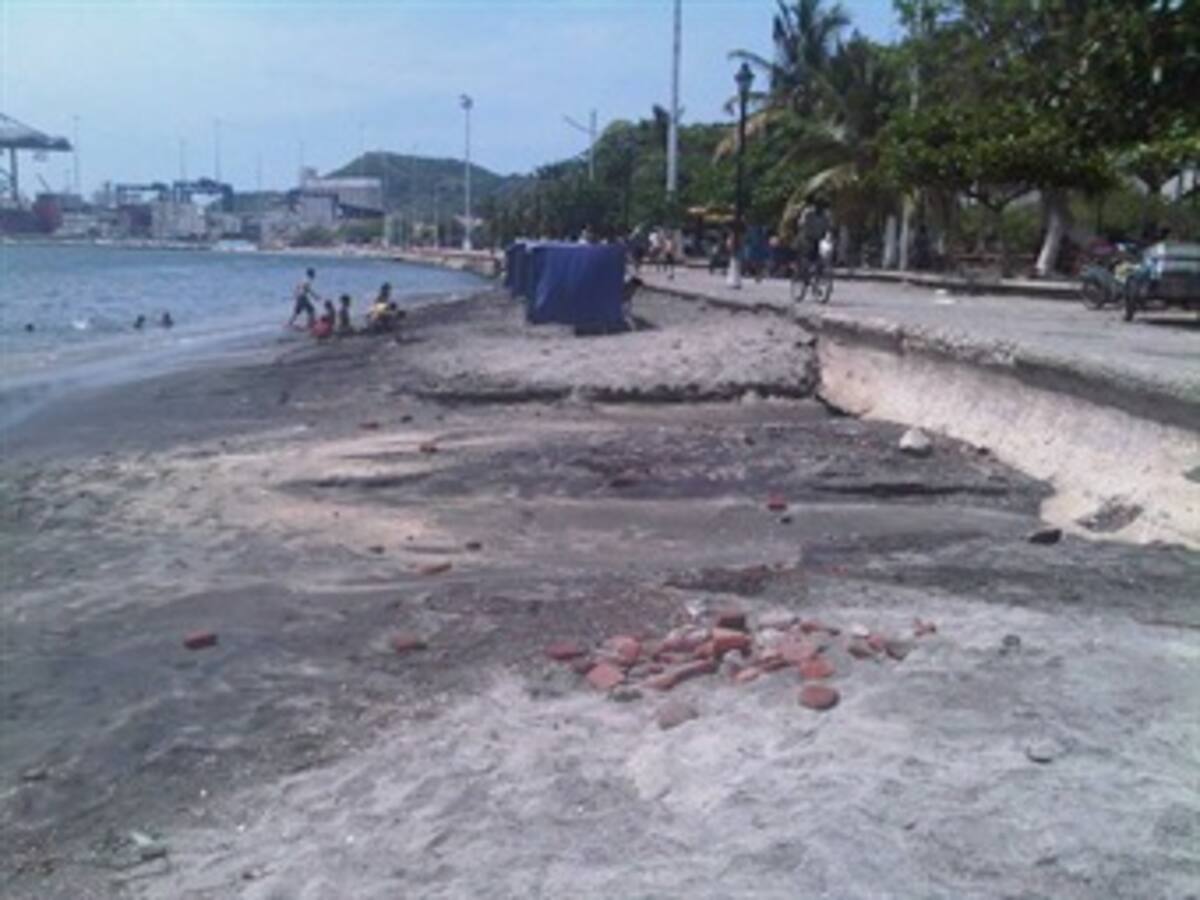 Turismo de Santa Marta golpeado por alta contaminación en las playas