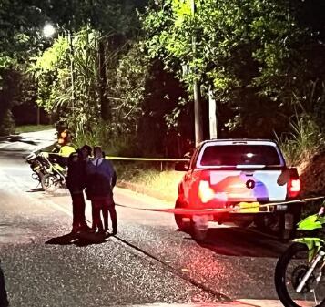 Triple asesinato en una camioneta blindada en el sur de Cali - Redes Sociales
