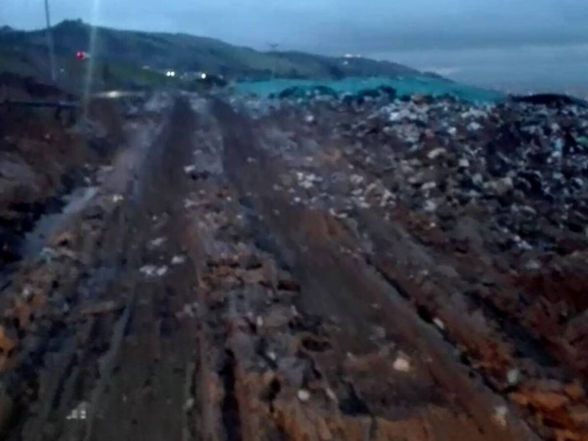 Siguen problemas por mal estado de vías en Doña Juana