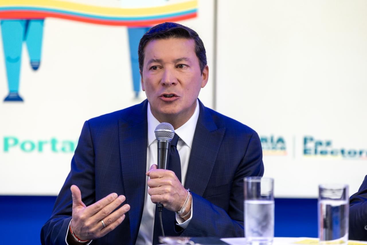 Registrador Hernán Penagos