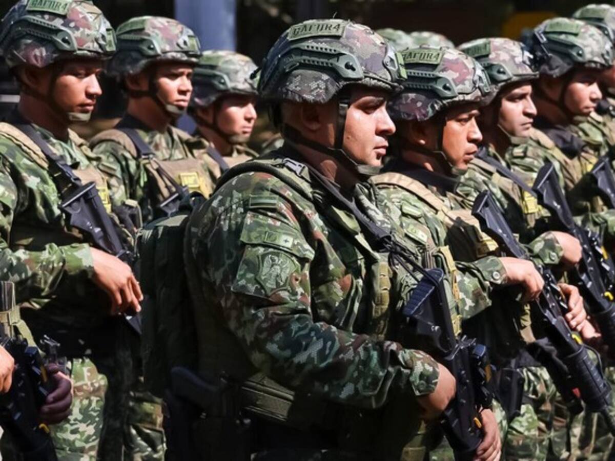 Soldados en Colombia están recibiendo municiones vencidas