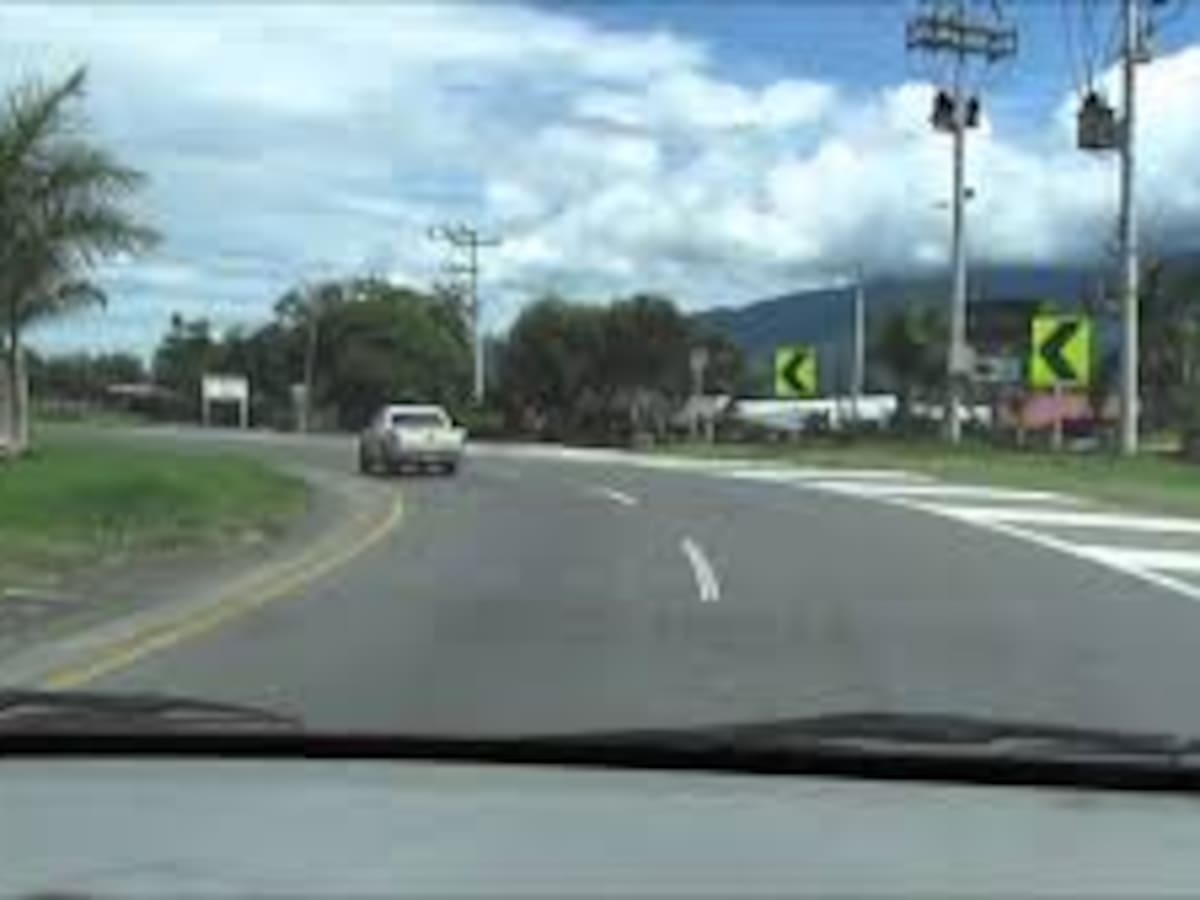Transportadores denuncian inseguridad y abandono en vías del Huila, hacia Cauca y Valle del Cauca
