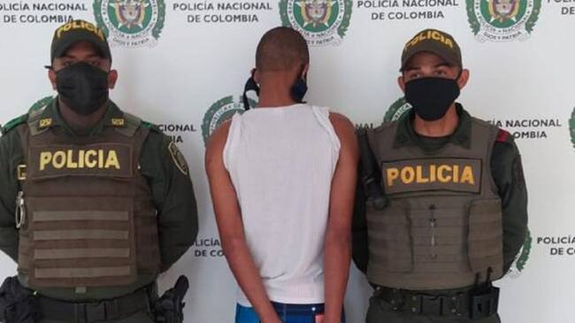 Según la Policía, el hombre de 27 años estaría detrás de varios robos cometidos en el Nuevo Bosque, Alto Bosque y sectores aledaños