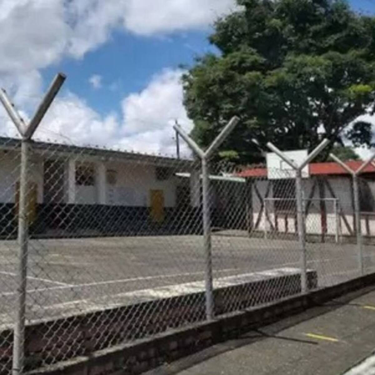 Más de 150 escuelas en Pereira presentan daños en su infraestructura