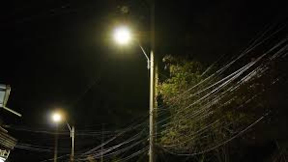 Posibles retrasos en la modernización del alumbrado público en Cali, alerta el gremio de ingenieros