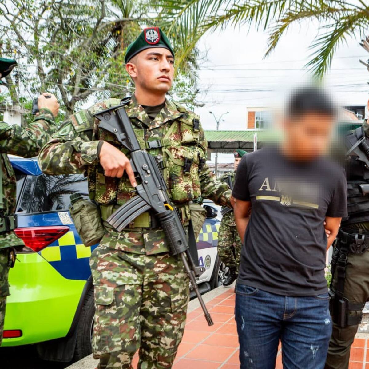 Ejercito rescata a nueve secuestrados en operación en el occidente del Huila