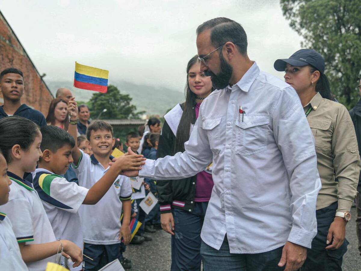 Pereira es ciudad pionera en Comunidades Energéticas Educativas: Ministro de Minas