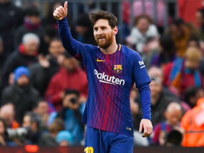 Un golazo de Messi acerca al Barcelona al título de La Liga de España